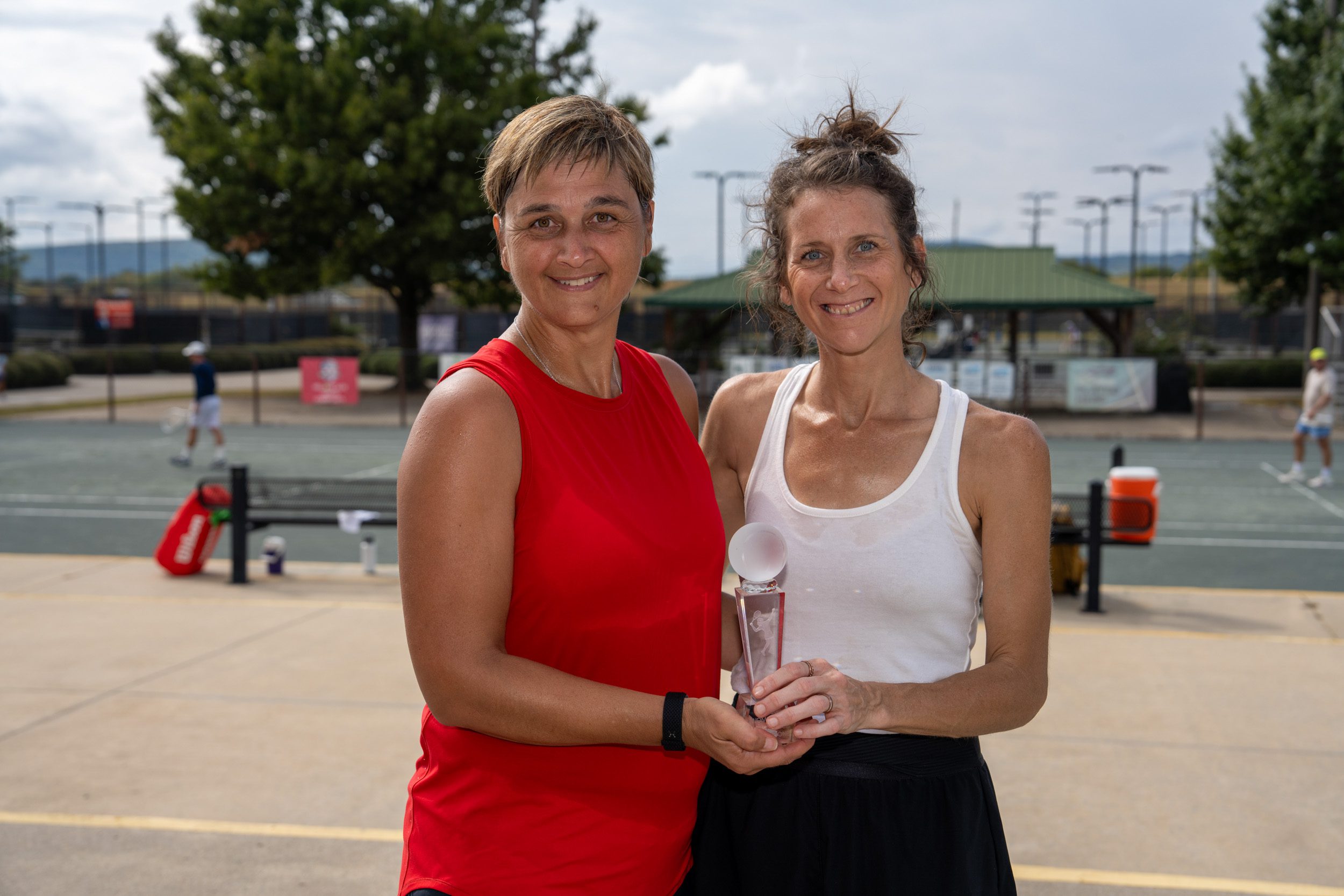 CallenCup26 W35 Champions Georgia Julia Dimitrov and Amanda Taylor